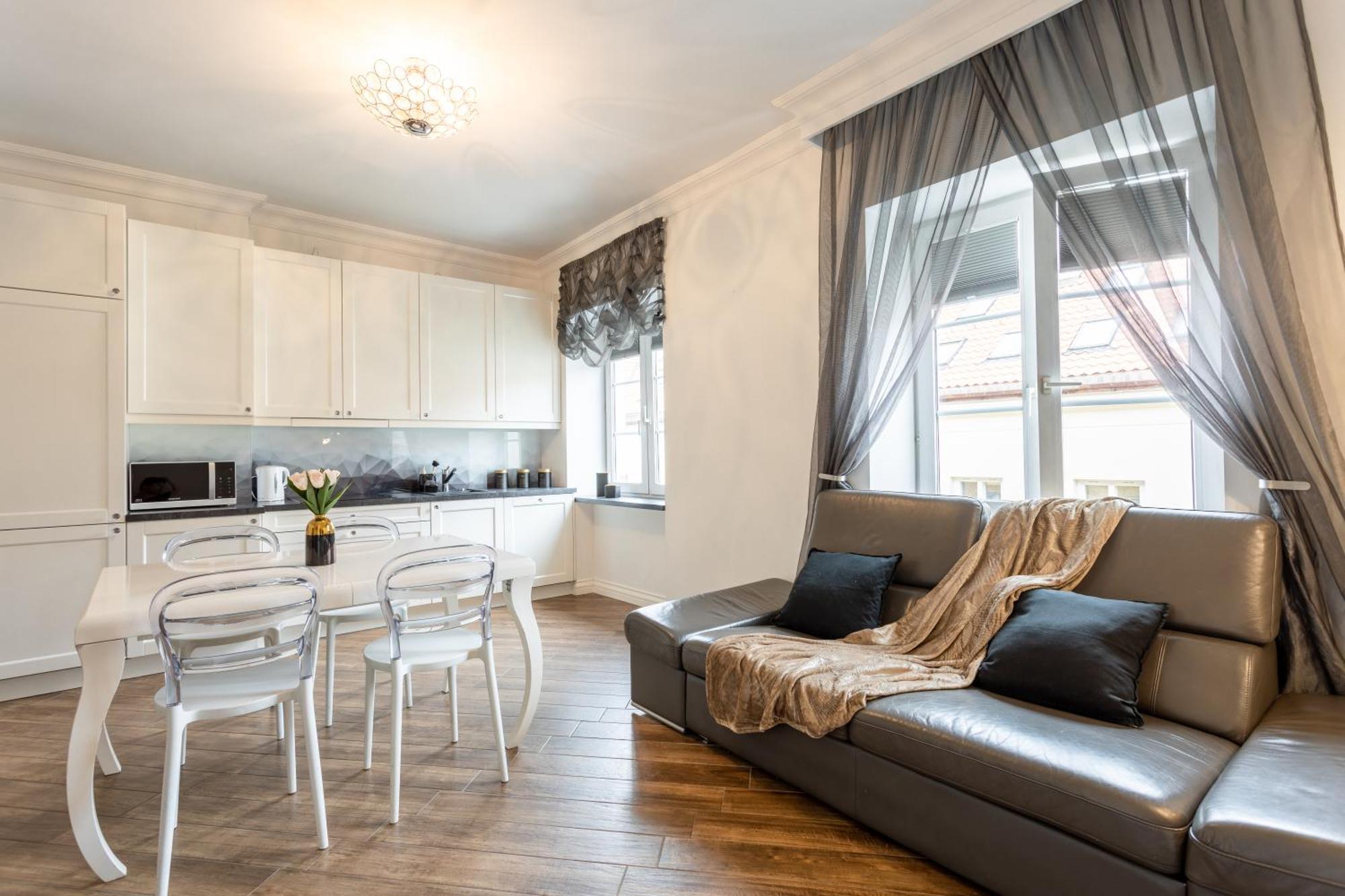 Central Warsaw Apartment - Great Location-Old Town - Podwale Bagian luar foto